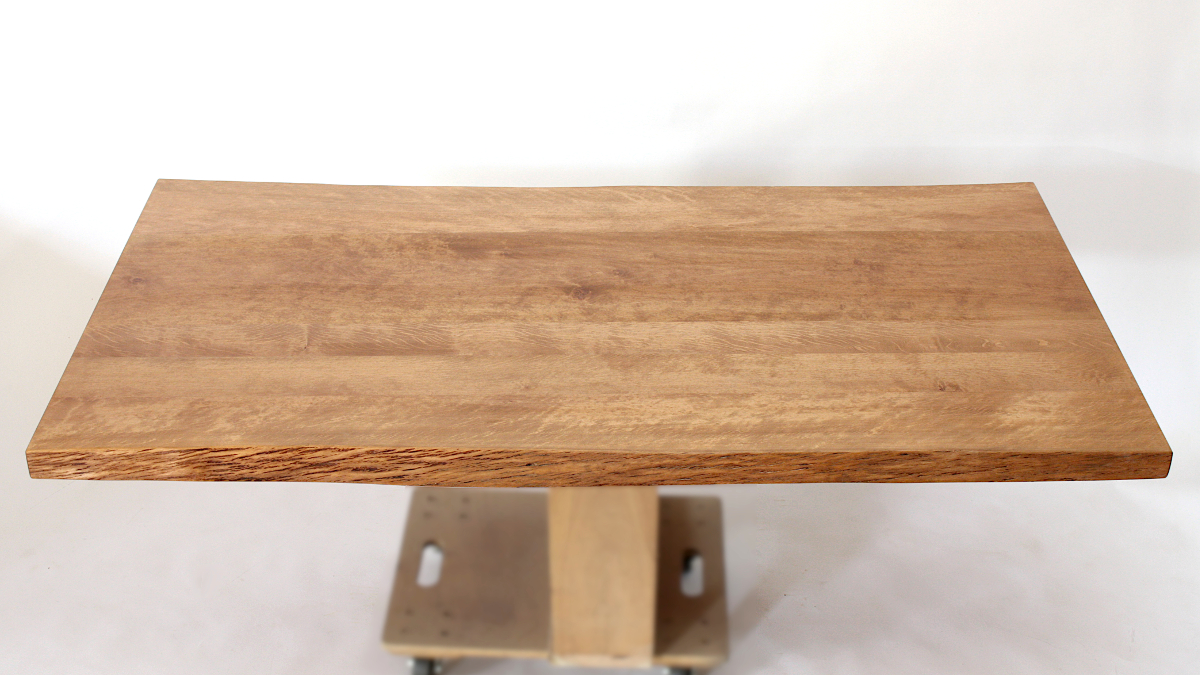 ご成約ハンノキ材のテーブル天板（160cm）  国産材オーダー家具で始めるビッグ テーブル ライフ 岩泉純木家具