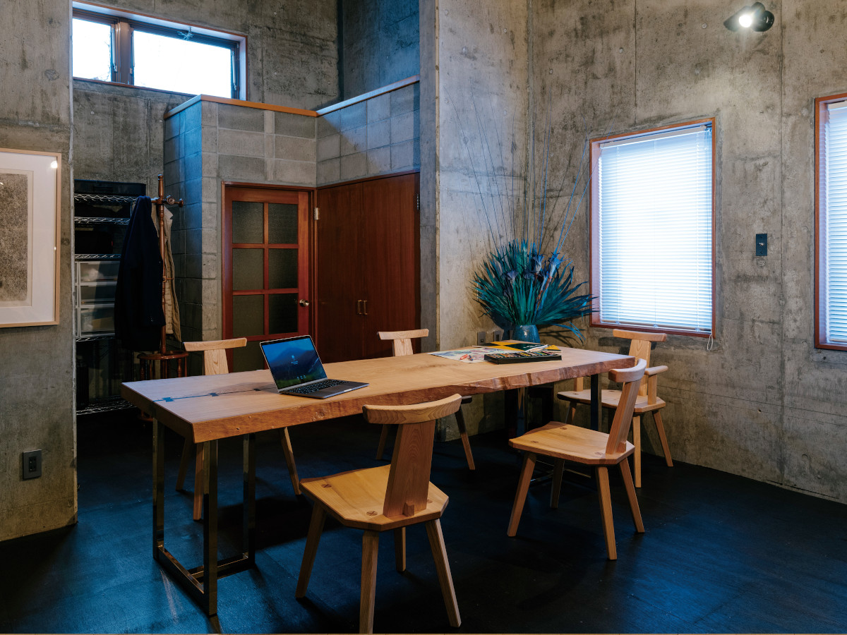 カワトク / 大きなテーブルのある暮らし展 | 国産材オーダー家具で始めるビッグ テーブル ライフ 岩泉純木家具